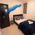 Spacious And Stylish 1 Bed Modern Flat